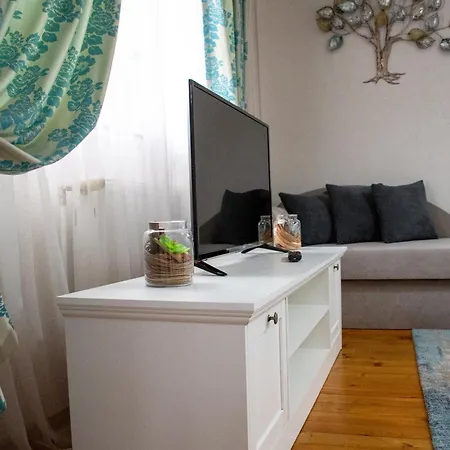 Infinity Boutique 班斯科